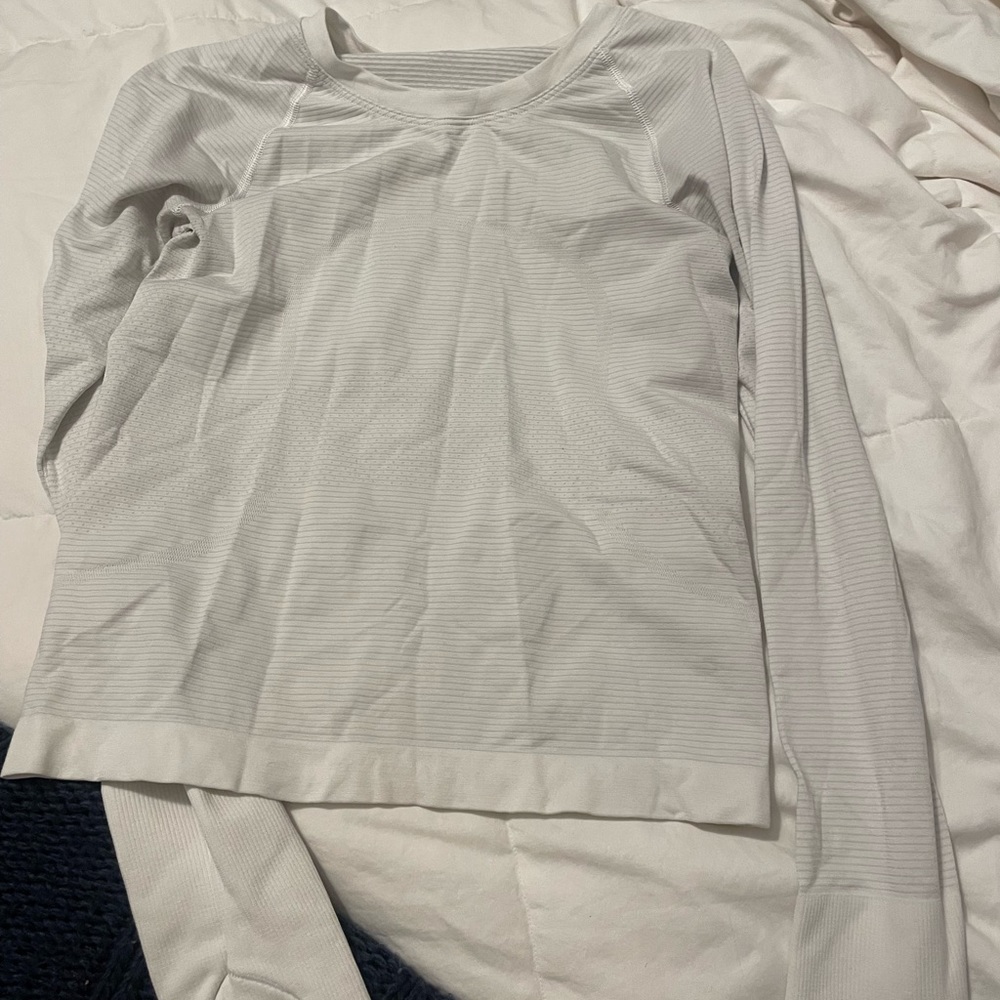 Long sleeve swiftly tech